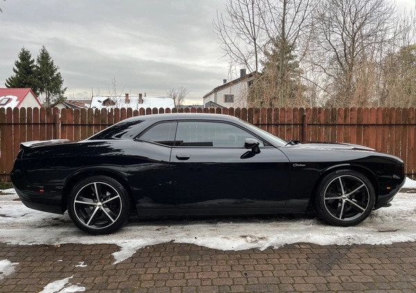 Dodge Challenger cena 95000 przebieg: 43000, rok produkcji 2018 z Kraków małe 137